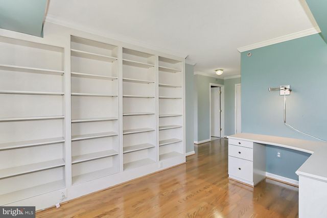 $935,000 | 2151 Jamieson Avenue, Unit 2: 140102, Alexandria, VA 22314