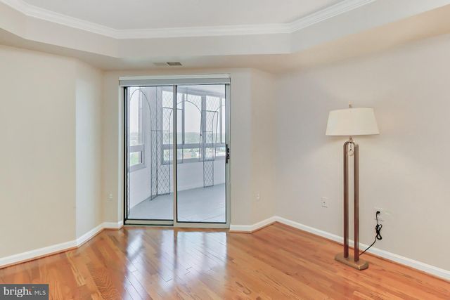 $935,000 | 2151 Jamieson Avenue, Unit 2: 140102, Alexandria, VA 22314