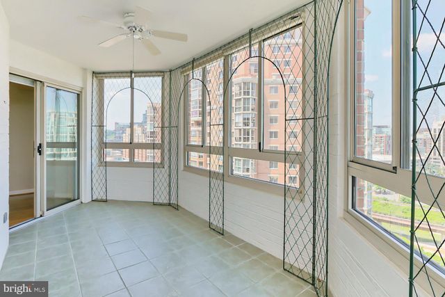 $935,000 | 2151 Jamieson Avenue, Unit 2: 140102, Alexandria, VA 22314