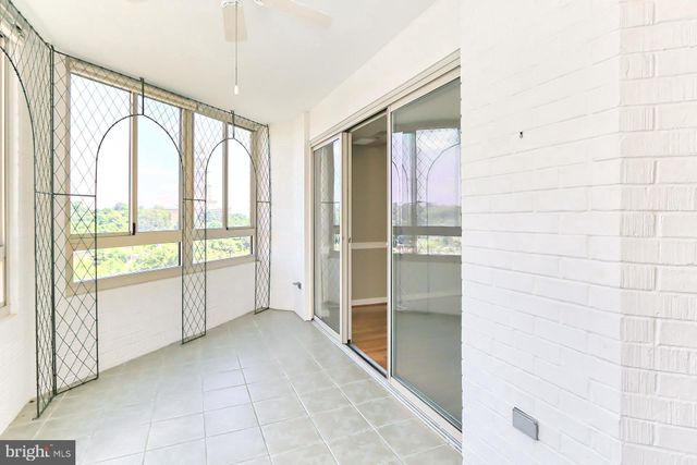 $935,000 | 2151 Jamieson Avenue, Unit 2: 140102, Alexandria, VA 22314