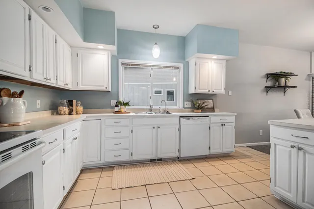 $499,900 | 1272 Bayview Street, White Lake, MI 48386