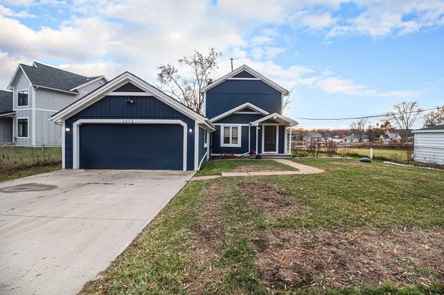 $499,900 | 1272 Bayview Street, White Lake, MI 48386