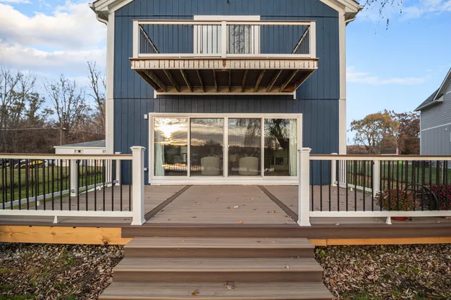 $499,900 | 1272 Bayview Street, White Lake, MI 48386