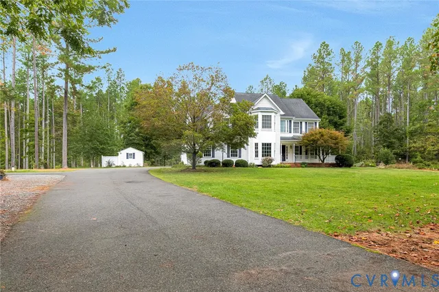 $675,000 | 17133 Katy Lane, Beaverdam, VA 23015