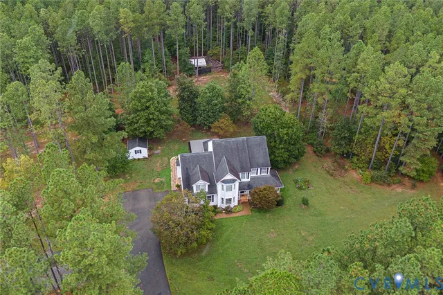 $675,000 | 17133 Katy Lane, Beaverdam, VA 23015