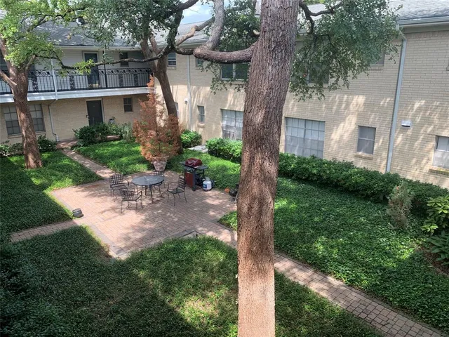 $1,495 | 5818 East University Boulevard, Unit 233, Dallas, TX 75206