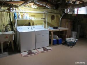 4480 Holbrook Road Ubly, MI 48475 - Photo 8 of 10 Laundry room.jpg