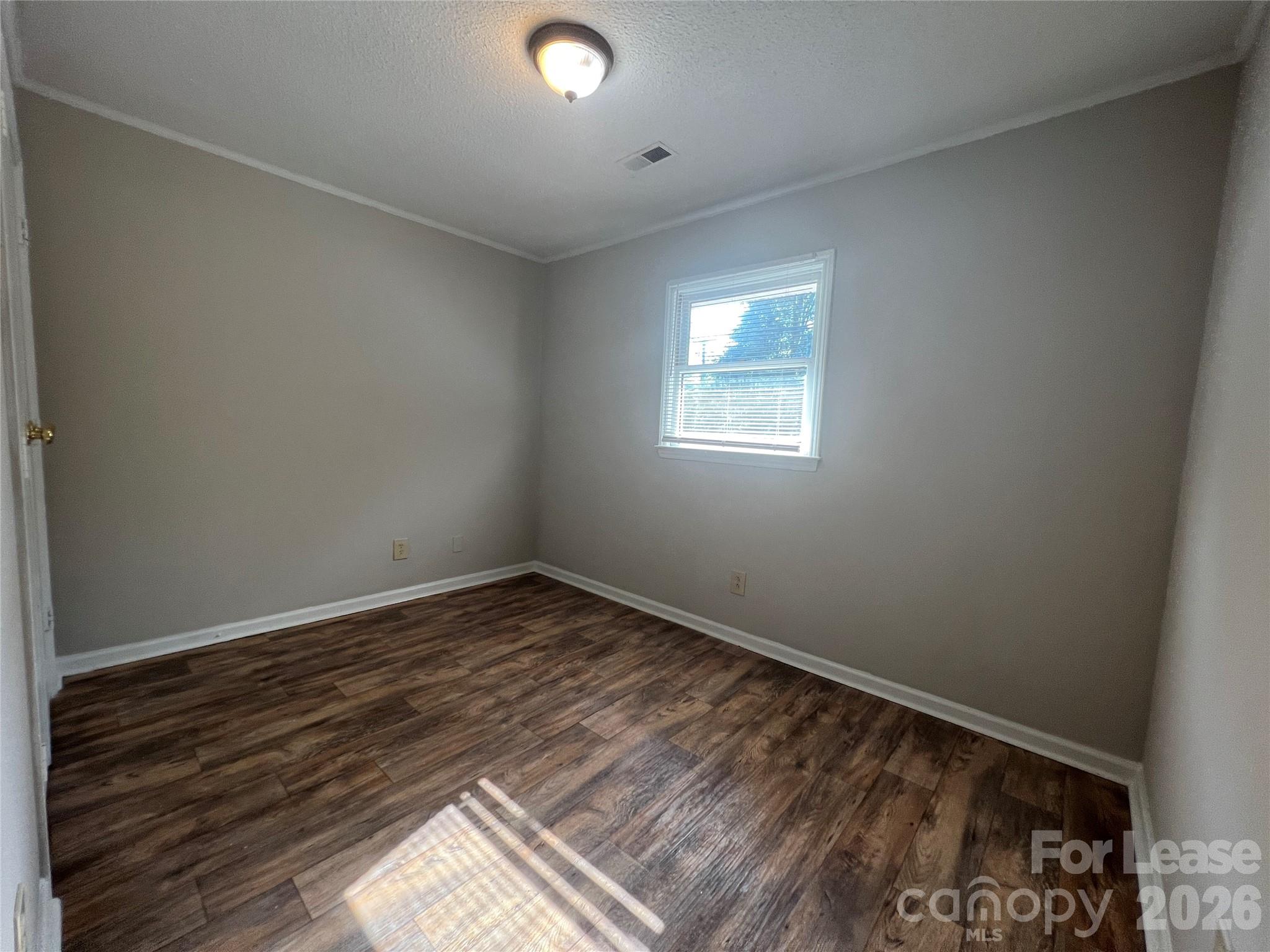 1312 Linwood Road Gastonia, NC 28052 - Photo 5 of 7