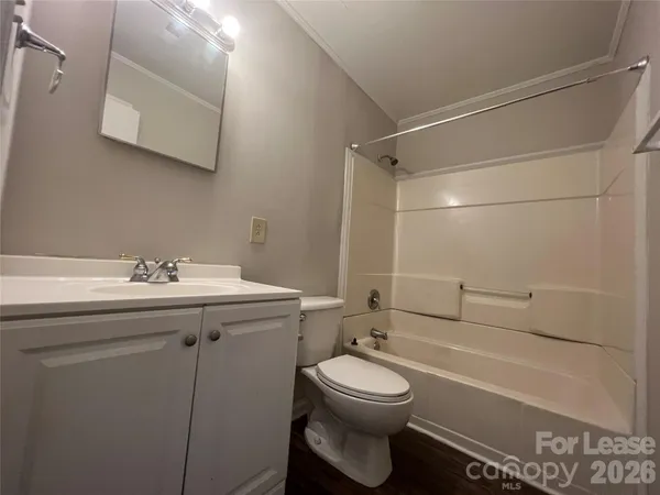 $950 | 1312 Linwood Road, Gastonia, NC 28052