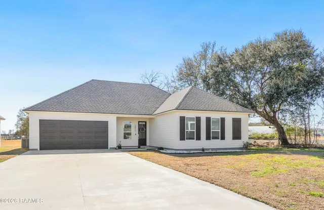 $280,000 | 3512 Minvielle Boulevard, Maurice, LA 70555