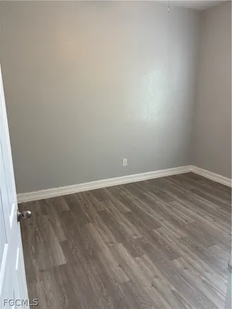 $300,000 | 3043 Dunbar Street, Fort Myers, FL 33916