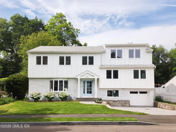 $3,150,000 | 37 Mary Lane, Riverside, CT 06878