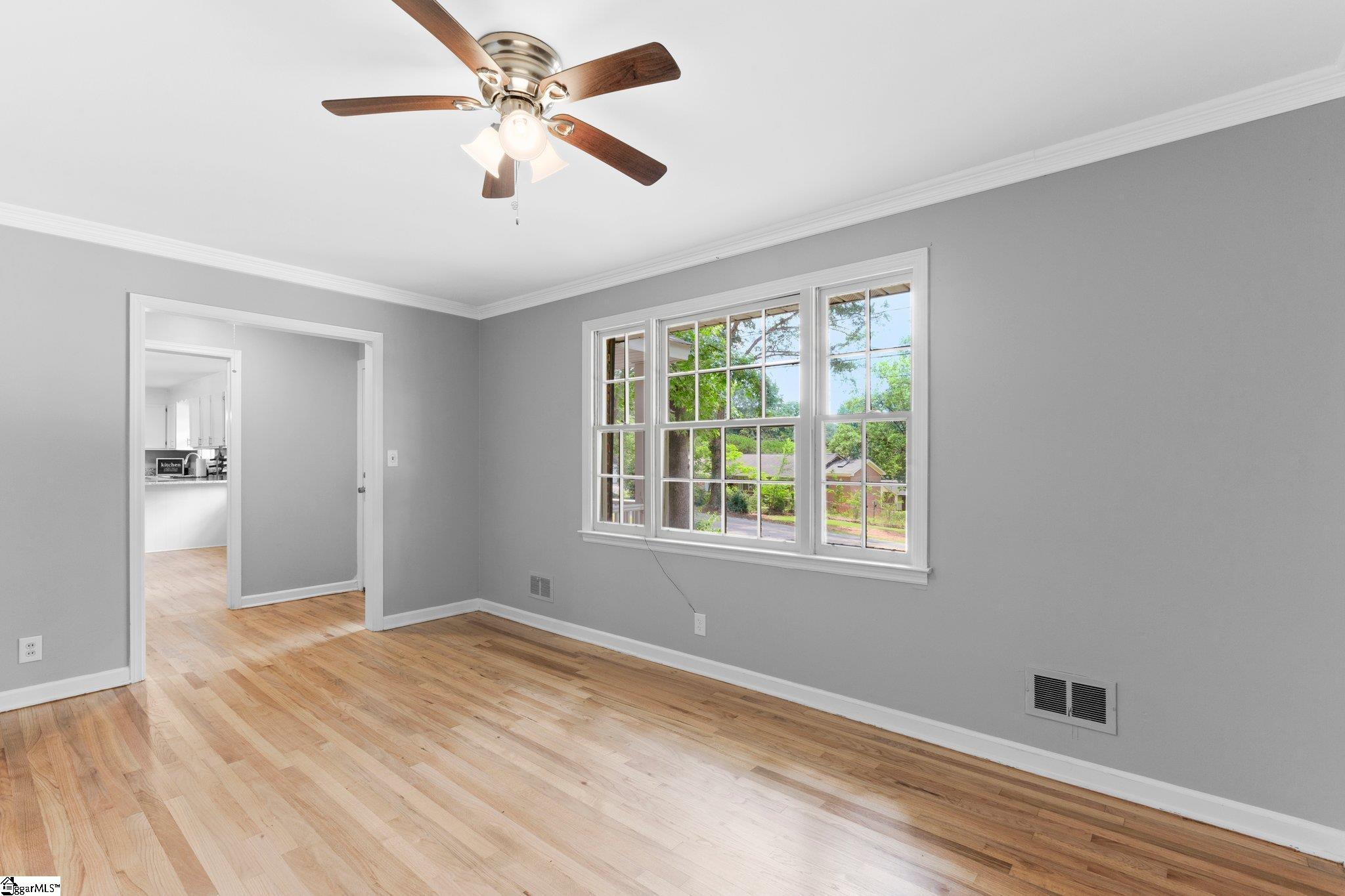 704 South Welcome Road Greenville, SC 29611 - Photo 6 of 24 Gallery Image 6