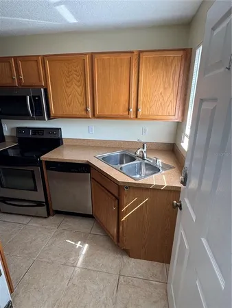 $1,650 | 3063 St Clair Avenue, Oldsmar, FL 34677