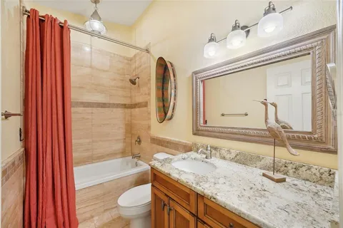 $799,000 | 637 Pinellas Bayway South, Unit 105, Tierra Verde, FL 33715