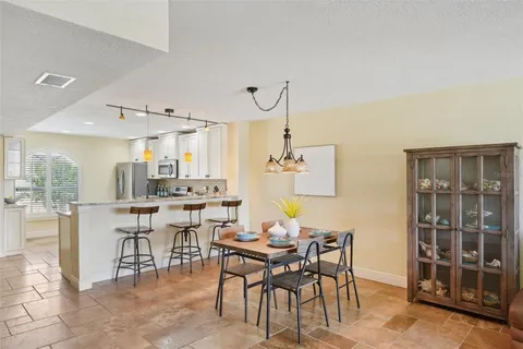 $799,000 | 637 Pinellas Bayway South, Unit 105, Tierra Verde, FL 33715