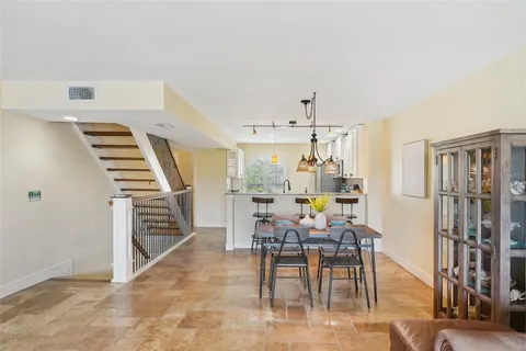 $799,000 | 637 Pinellas Bayway South, Unit 105, Tierra Verde, FL 33715