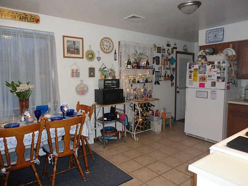 175 Bryson Road Butler, PA 16001 - Photo 5 of 13 Kitchen. THIS EFFICIENTLY DESIGNED EAT-IN KITCHEN HAS A CLOSET WHICH COULD BE USED AS A PANTRY OR STORAGE AREA.