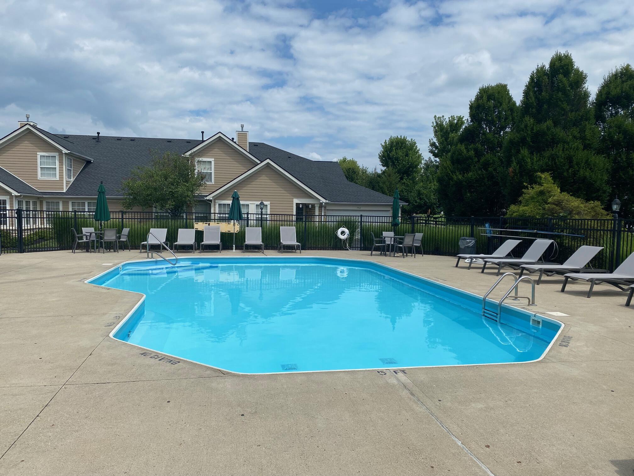 8034 Ravine Run Lane Columbus, OH 43235 - Photo 2 of 57 Refreshing!