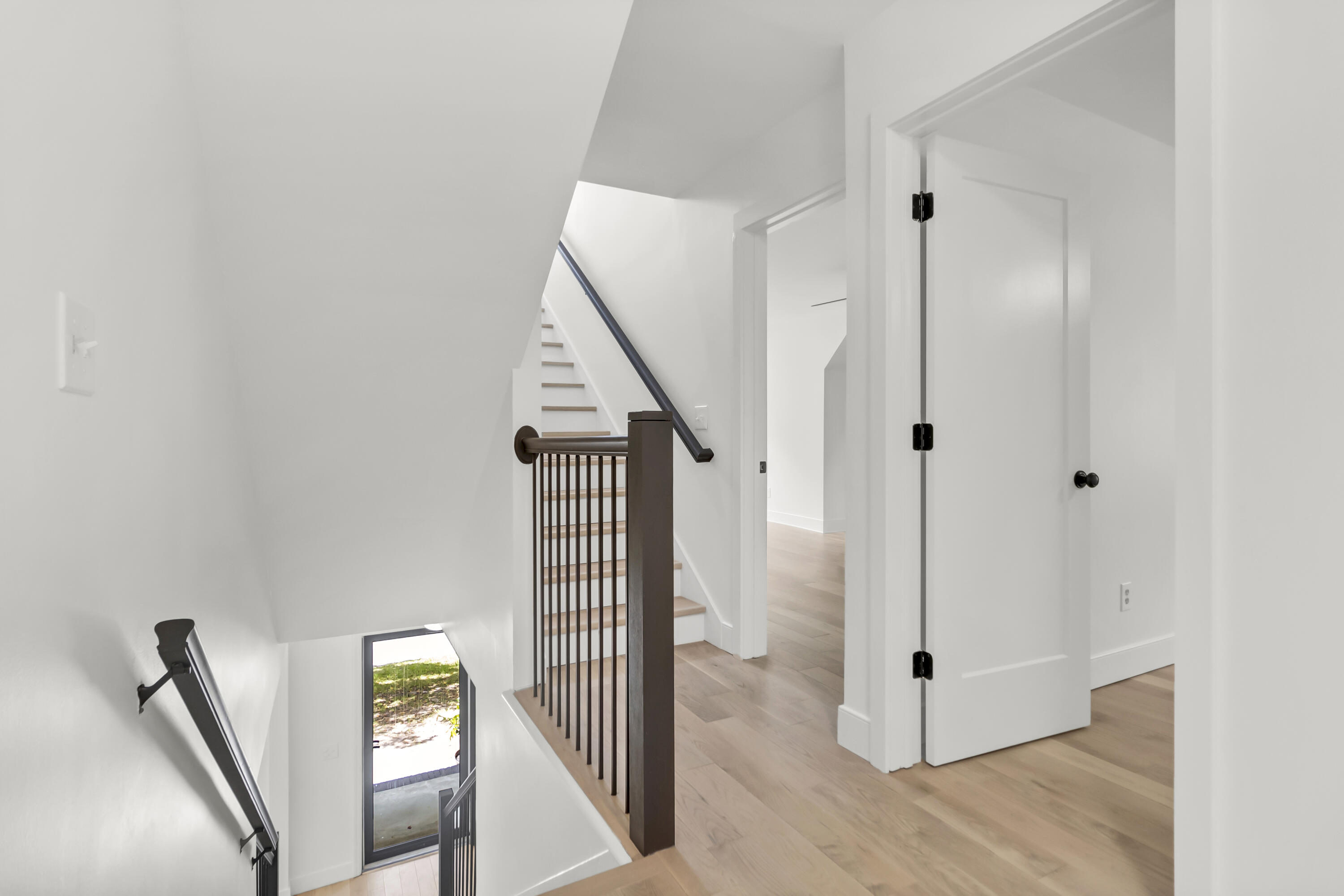 756 Milldenhall Road Mount Pleasant, SC 29464 - Photo 16 of 36 Stairway