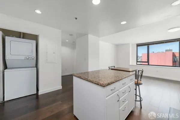 $5,600 | 250 King Street, Unit 624, San Francisco, CA 94107