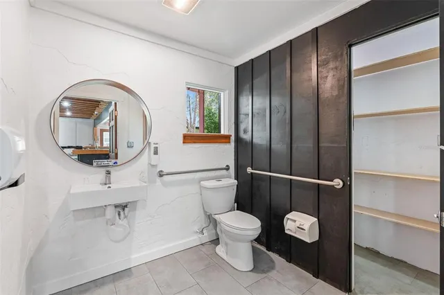 a view of an outdoor kitchen