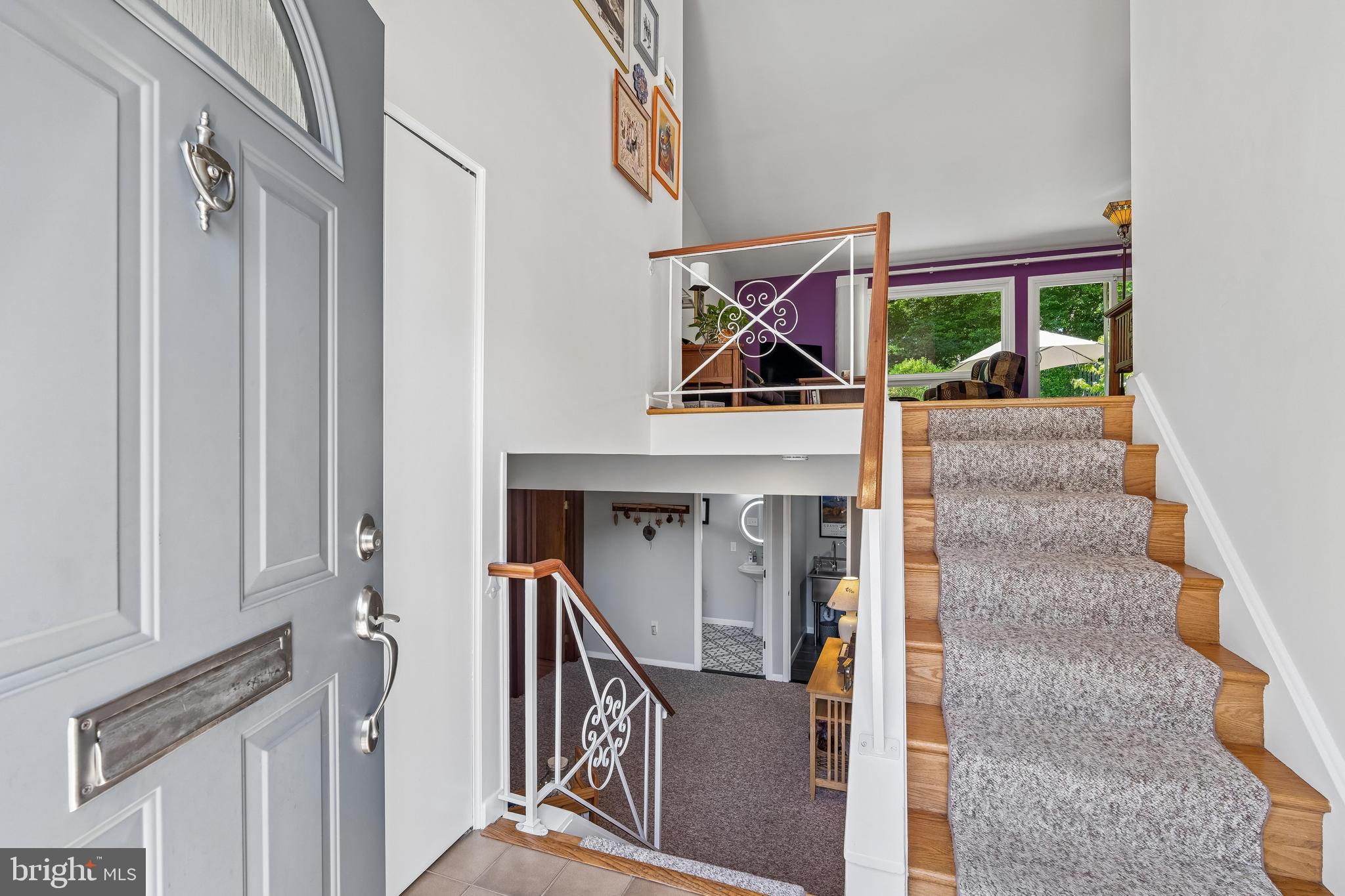 11728 Lovejoy Street Silver Spring, MD 20902 - Photo 2 of 43 Entry Foyer