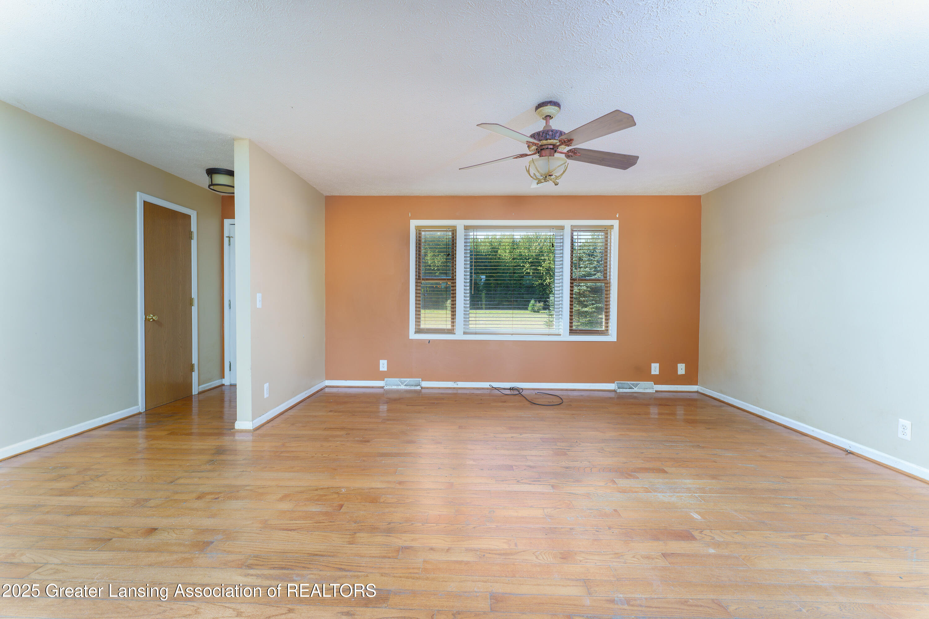19725 West Burt Road Brant, MI 48614 - Photo 6 of 53 LIVING