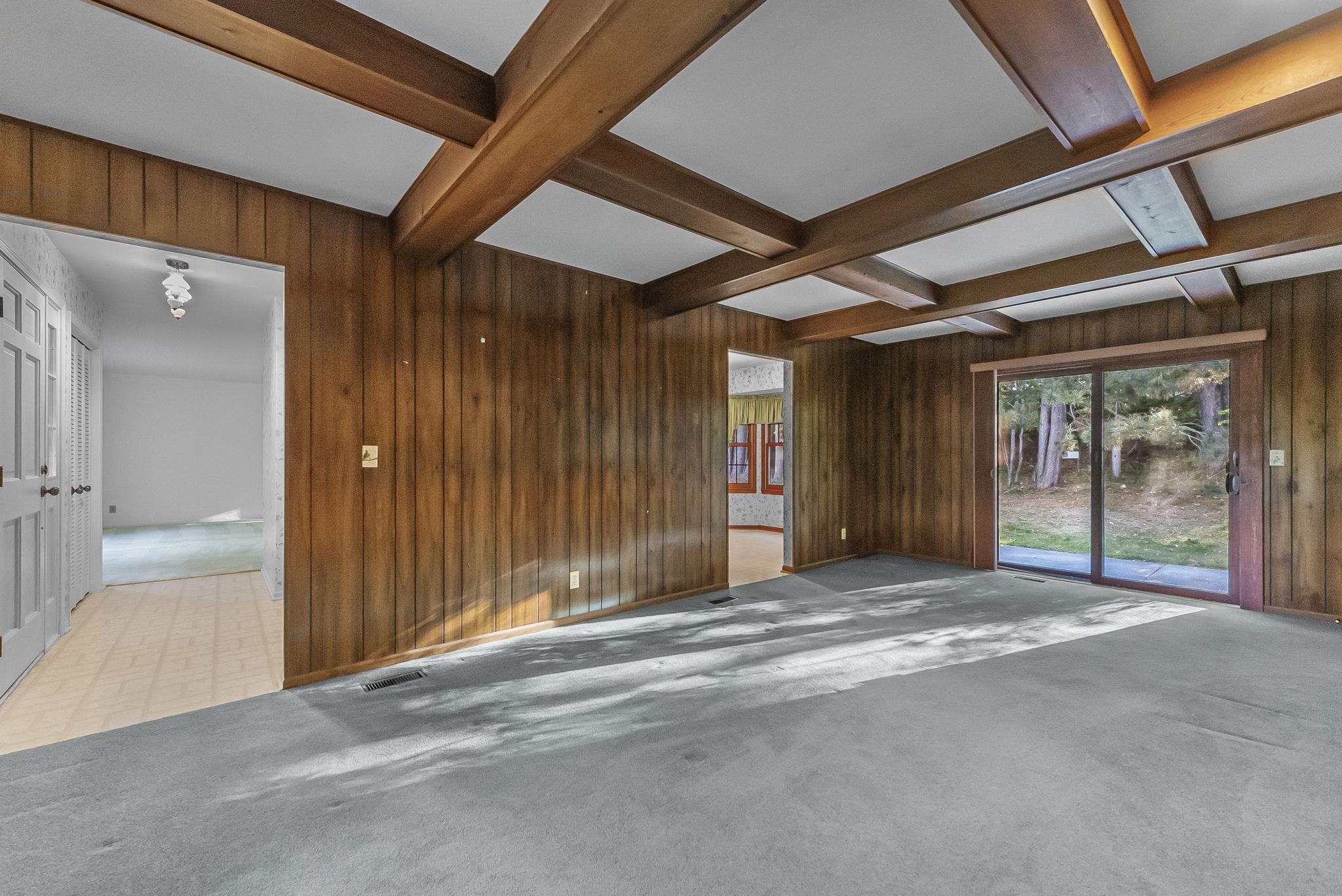 8165 South Lakeview Road Traverse City, MI 49684 - Photo 24 of 41 1939646-a3442273-08ca-4b1e-baf7-b5dfa627da37.JPG