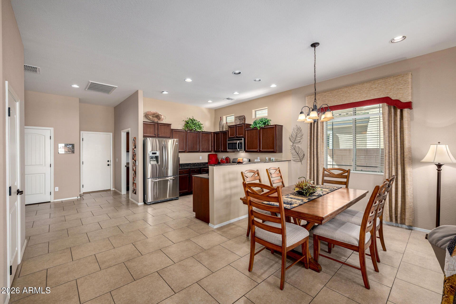 6202 East McKellips Road, Unit 88 Mesa, AZ 85215 - Photo 14 of 55 Dining area