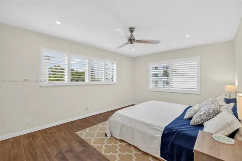 $590,000 | 3050 Northeast 48th Street, Unit 210, Fort Lauderdale, FL 33308