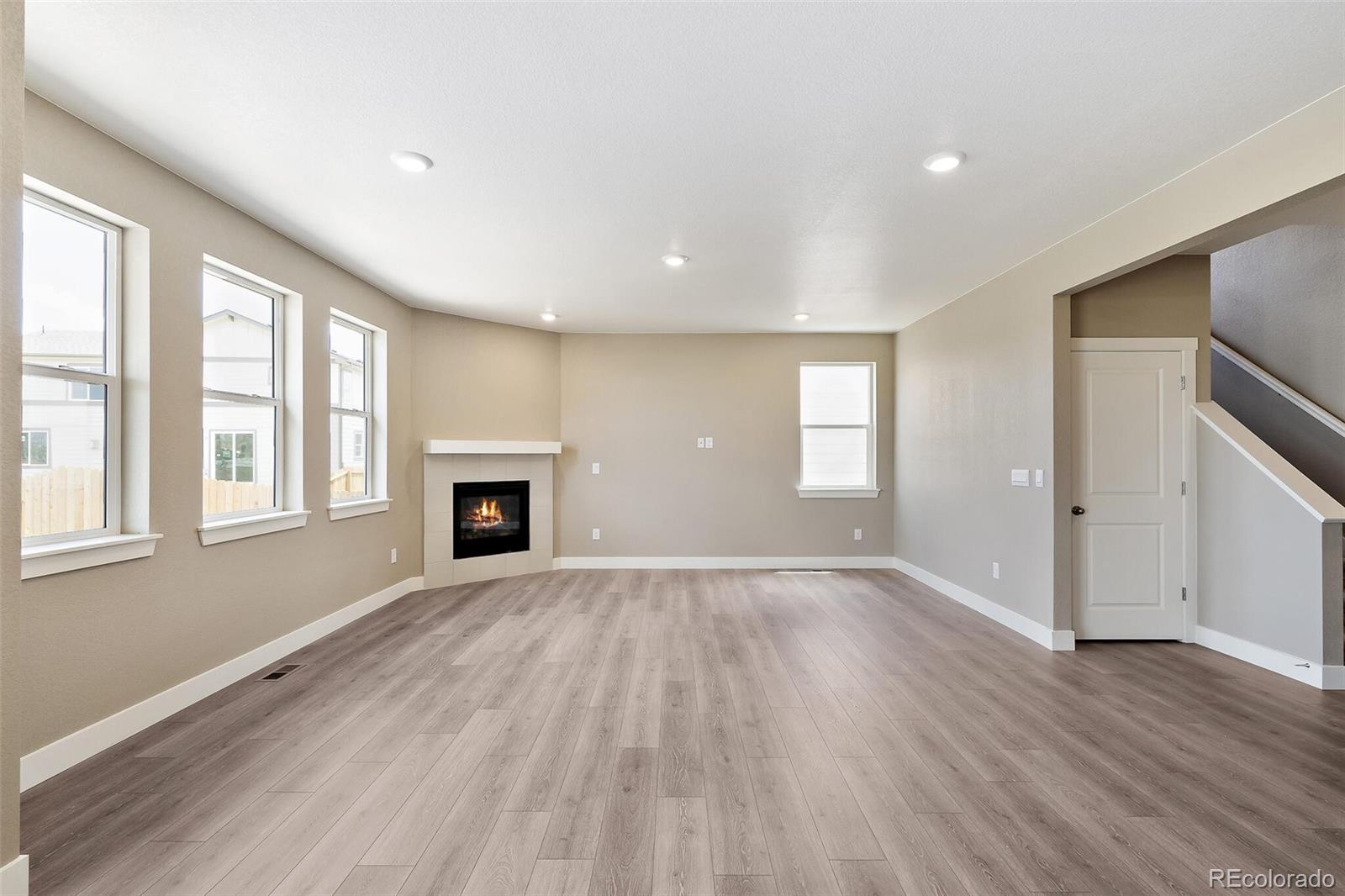 1479 Rivergate Way Berthoud, CO 80513 - Photo 7 of 38