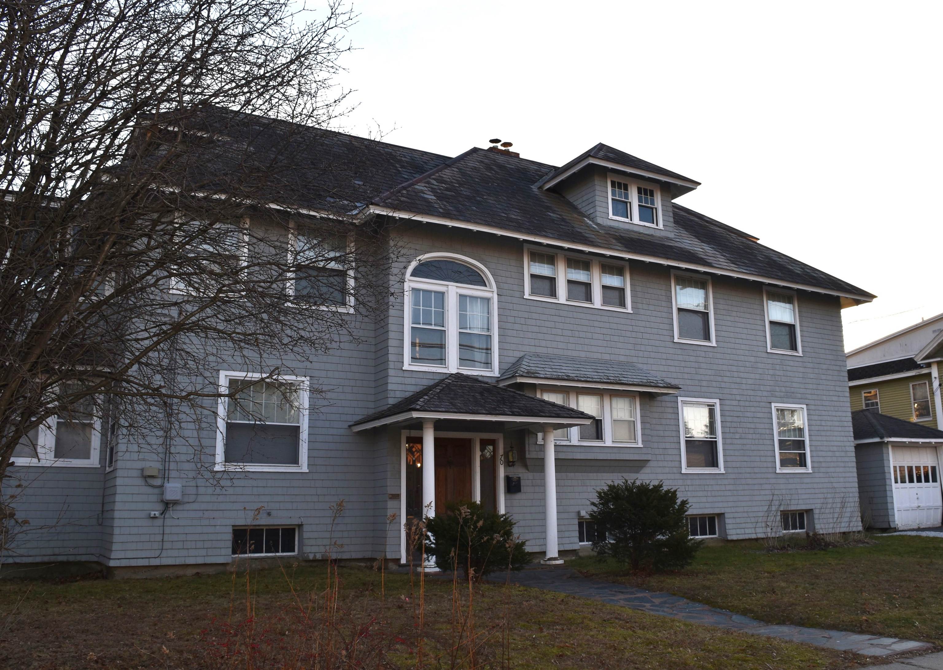 70 Library Avenue Rutland, VT 05701 - Photo 2 of 25