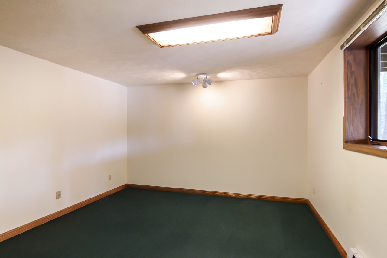 121 Rasho Road Traverse City, MI 49696 - Photo 39 of 56 1861764-38.JPG