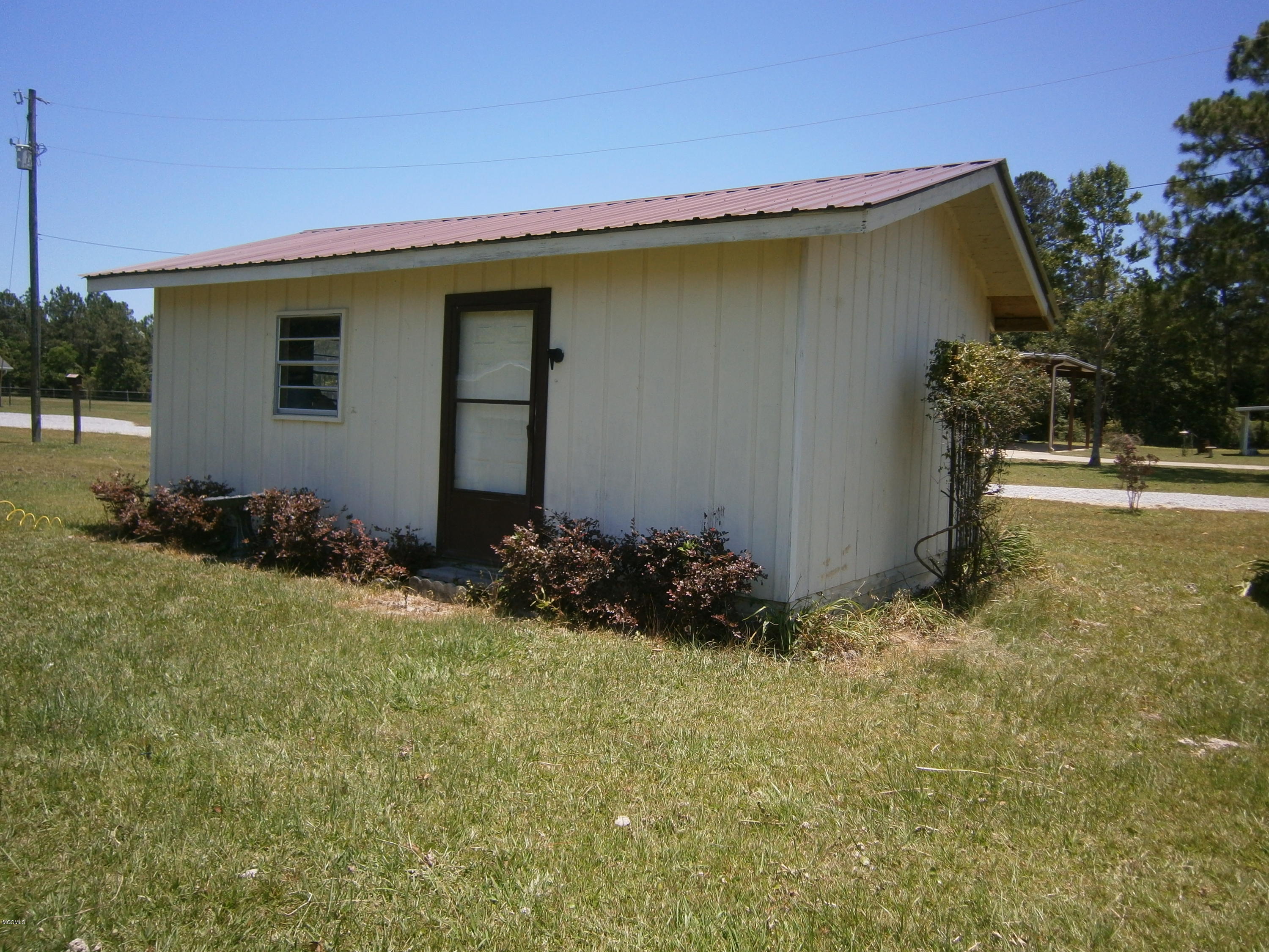 5925 Allen Road Ocean Springs, MS 39565 - Photo 12 of 20 P5260149