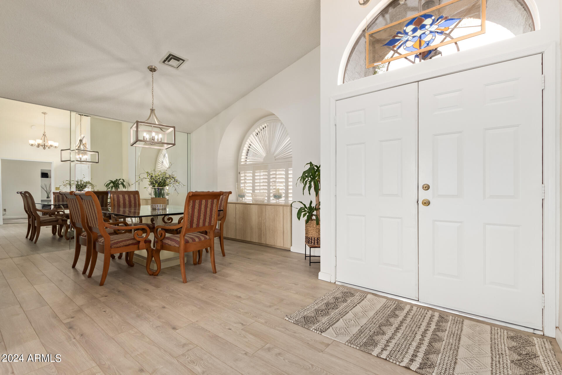 4048 East Knox Road Phoenix, AZ 85044 - Photo 8 of 33 0007-07 - Knox