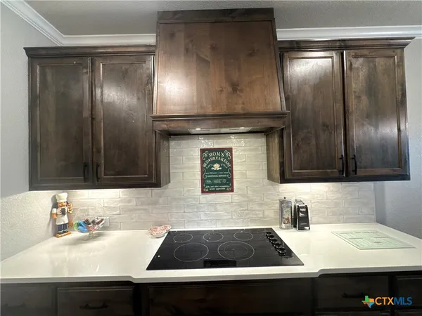 $485,000 | 806 Eagle Crst Cove, Salado, TX 76571