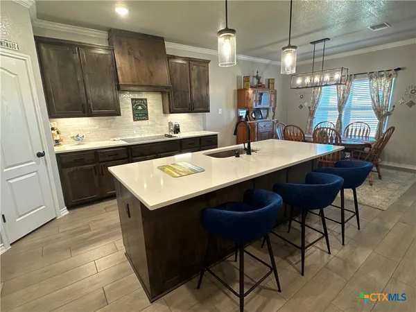 $485,000 | 806 Eagle Crst Cove, Salado, TX 76571
