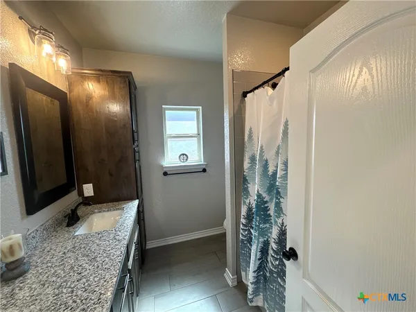 $485,000 | 806 Eagle Crst Cove, Salado, TX 76571