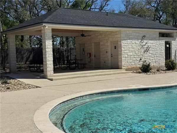 $485,000 | 806 Eagle Crst Cove, Salado, TX 76571