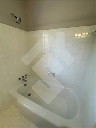 $3,195 | 9935 La View Circle, Roswell, GA 30075