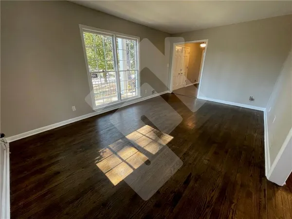 $3,195 | 9935 La View Circle, Roswell, GA 30075