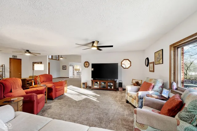 $765,000 | 2594 Traction Road, Crawfordsville, IN 47933