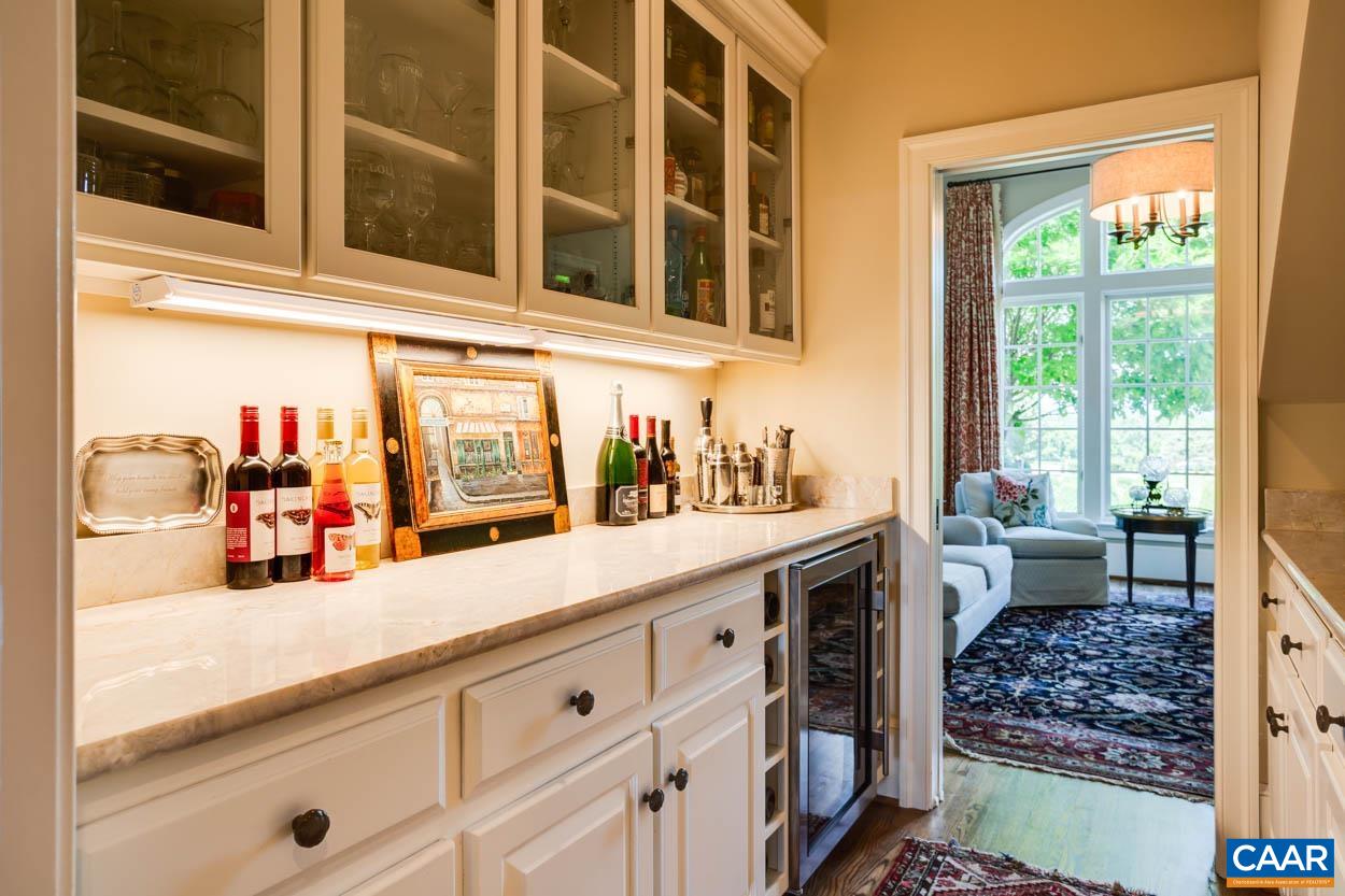 1382 Garth Road Charlottesville, VA 22901 - Photo 12 of 48 Gallery Image 12