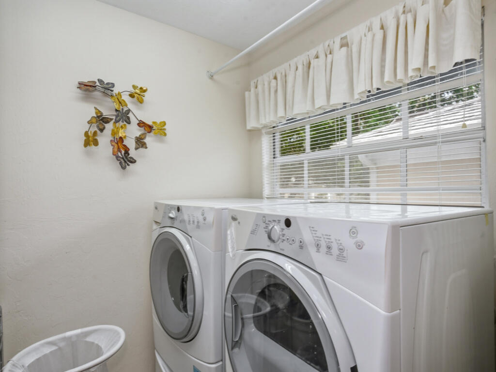 2847 Aintree Lane, Unit A204 Naples, FL 34112 - Photo 18 of 22 2847-aintree-ln-a204-naples-fl-34112-lau