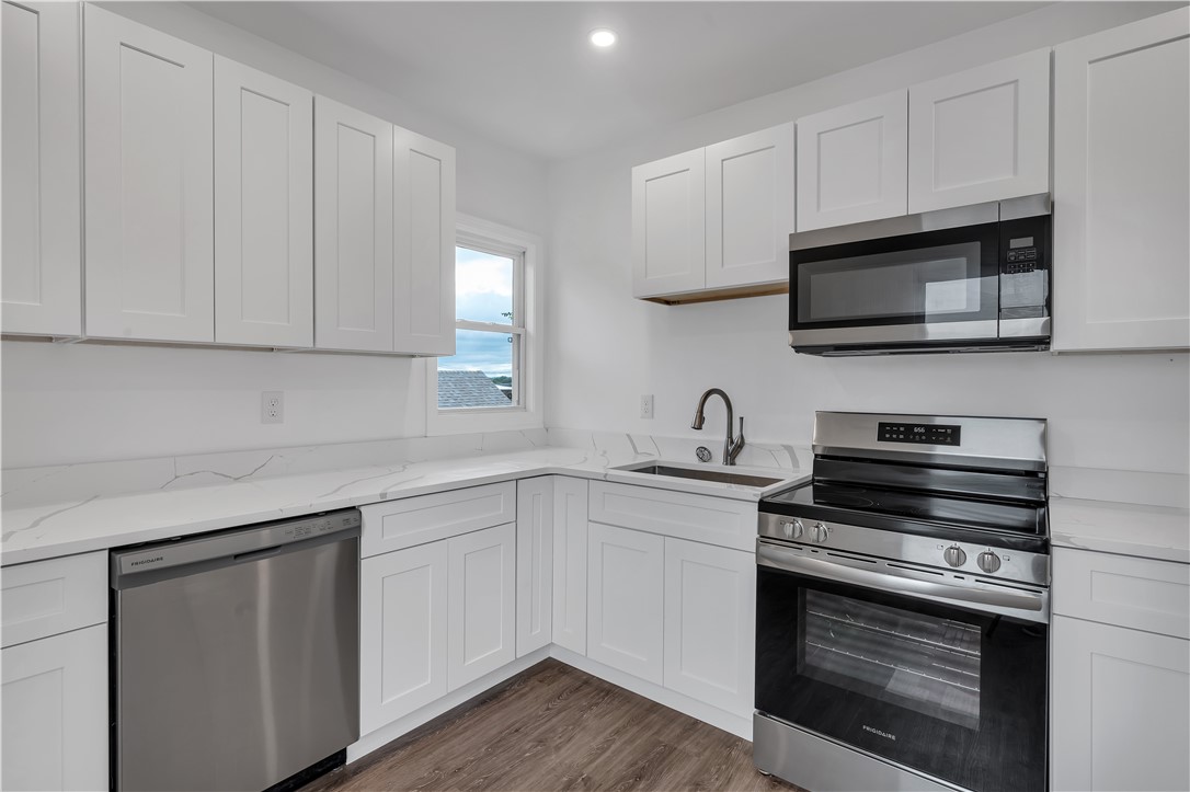 1320 Elmwood Avenue, Unit 3 Cranston, RI 02910 - Photo 2 of 20