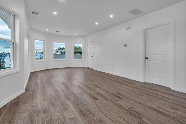 $2,300 | 1320 Elmwood Avenue, Unit 3, Cranston, RI 02910