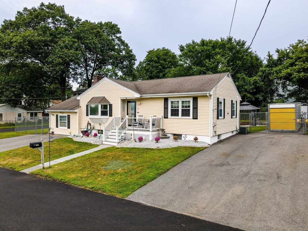 77 Valley Road Dracut, MA 01826 - Photo 37 of 42