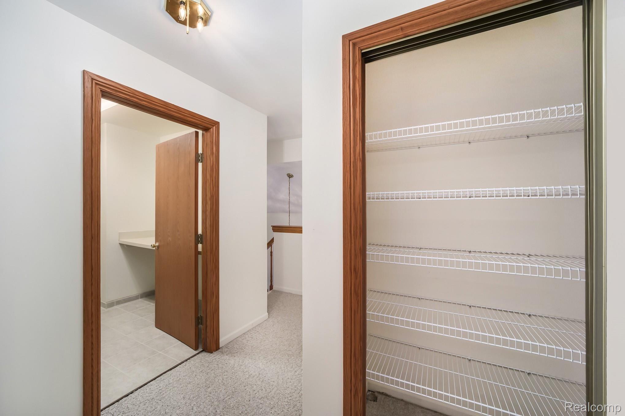 2139 Rochelle Park Drive, Unit 73 Rochester, MI 48309 - Photo 24 of 34 017A6450.jpg