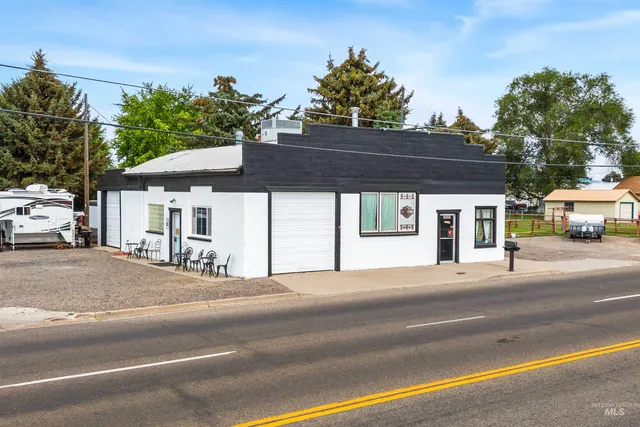 $298,000 | 2039 Main Street, Gooding, ID 83330